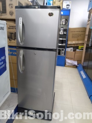 Lg refrigerator